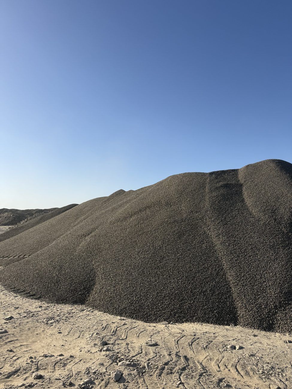 5 mm crushed aggregate stockpile